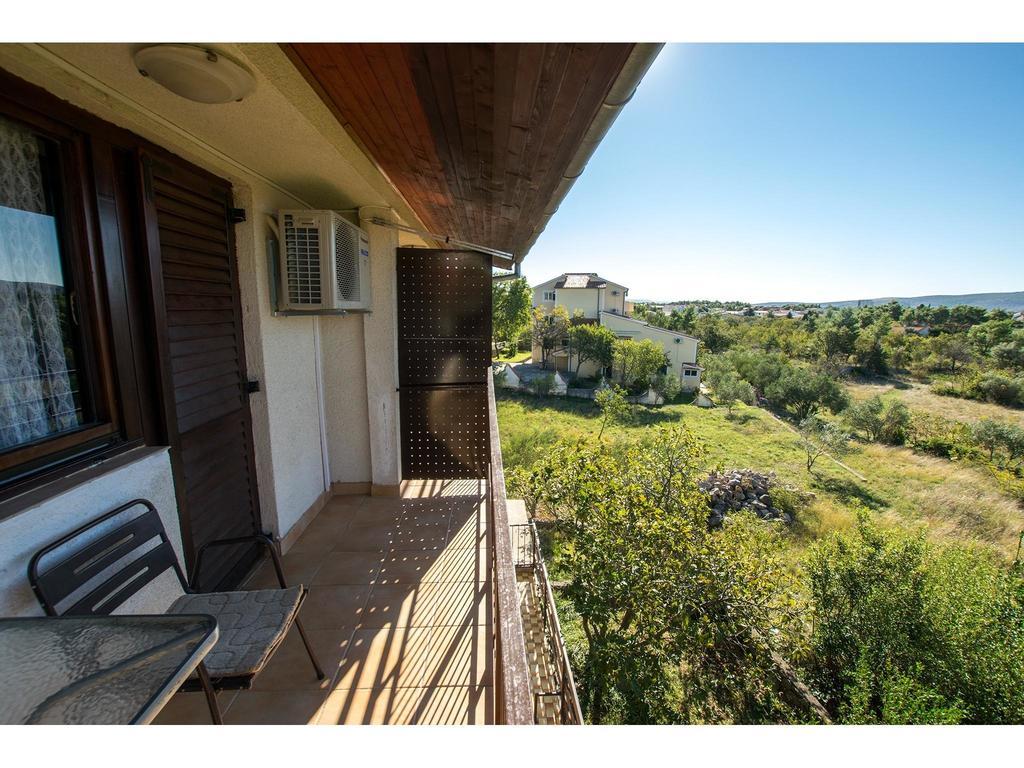 Apartments Velebit Starigrad Paklenica Eksteriør bilde
